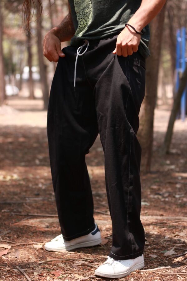 Pantalón Copal Baggie Negro - Image 4